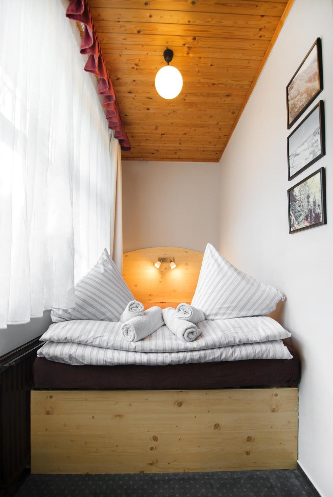Pension Ayky Jablonec nad Nisou Habitación foto